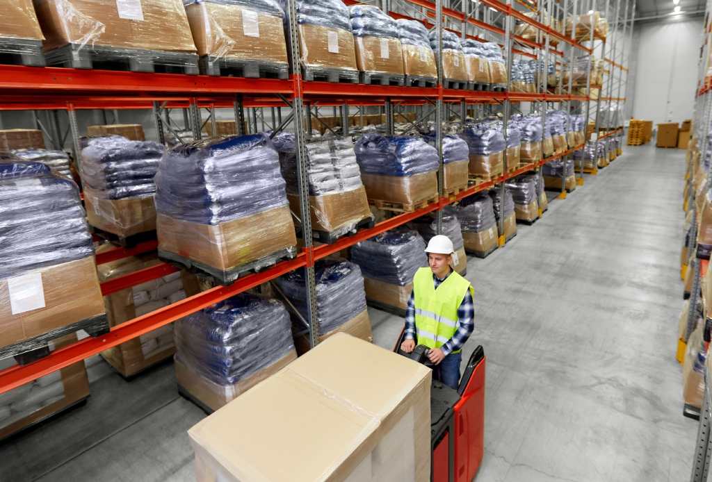 Advantages of Warehousing Services in Toronto