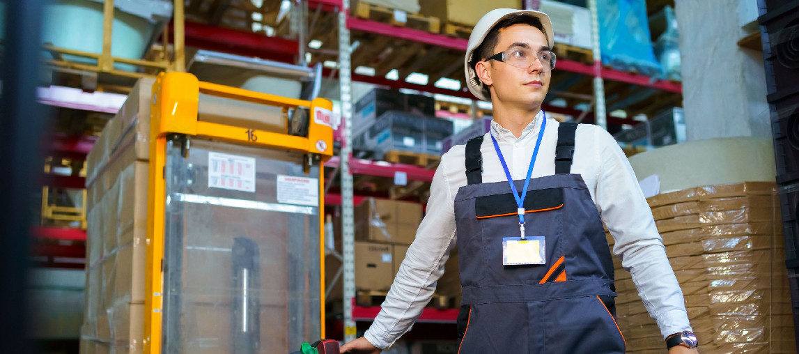 Benefits of a Local Warehouse in Toronto