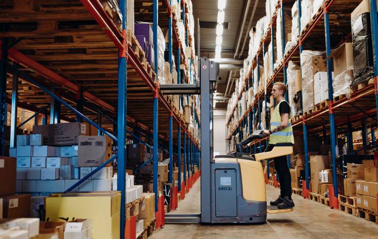 Inventory Management and Tracking​